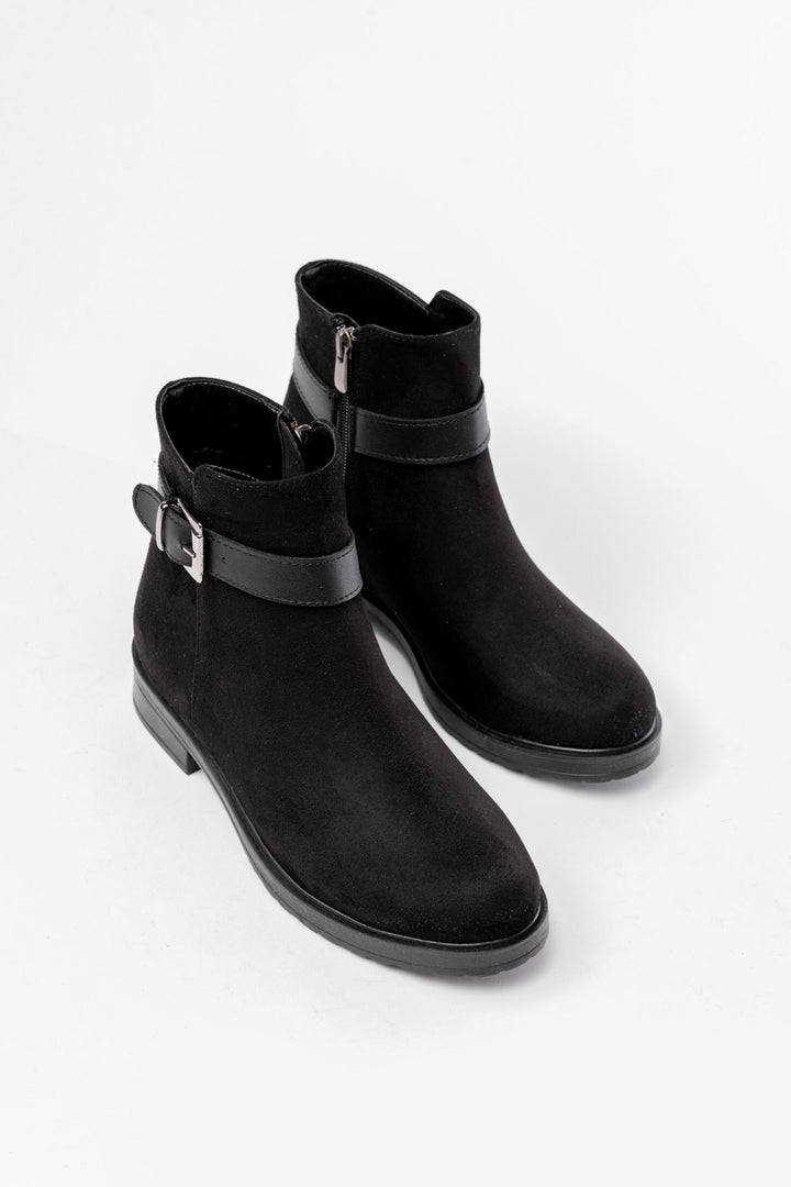 Alena Siyah Süet Toka Aksesuarlı Fermuarlı Kadın Bot