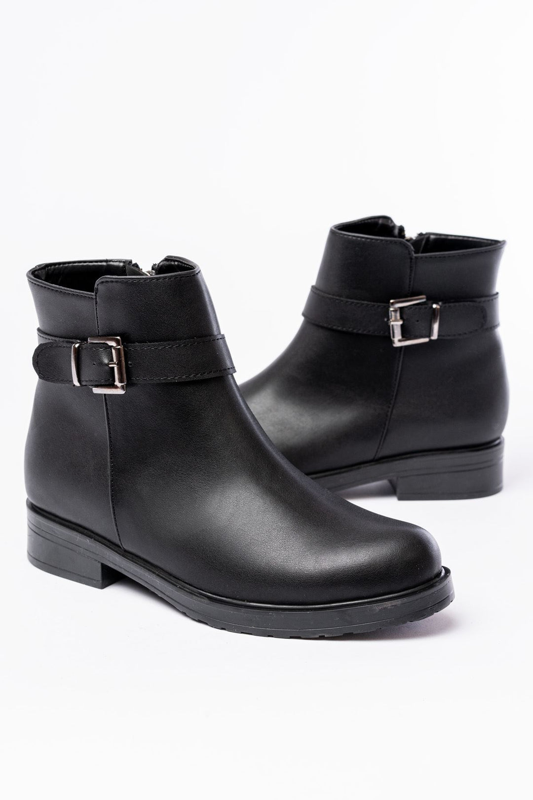 Alena Siyah Toka Aksesuarlı Fermuarlı Kadın Bot