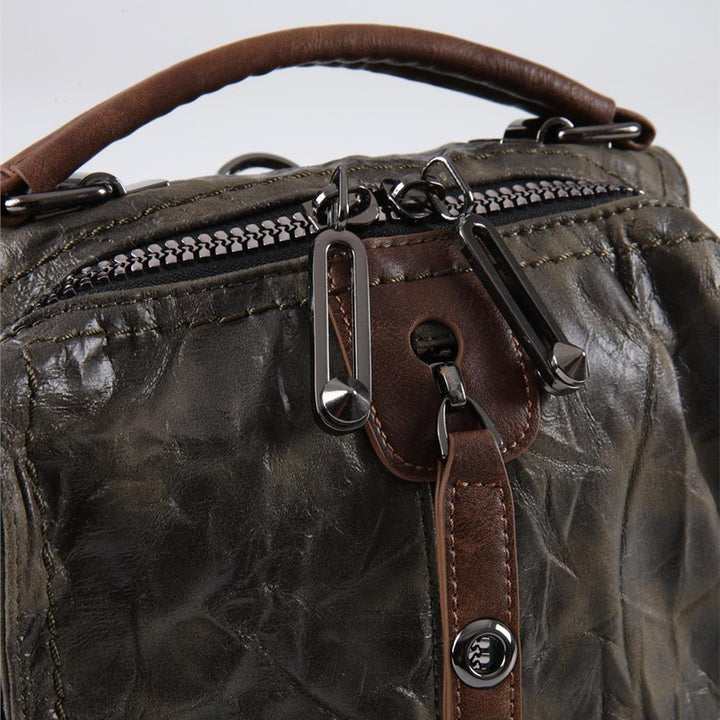 Nekesa Kadın Zincir Detaylı Sırt Çantası