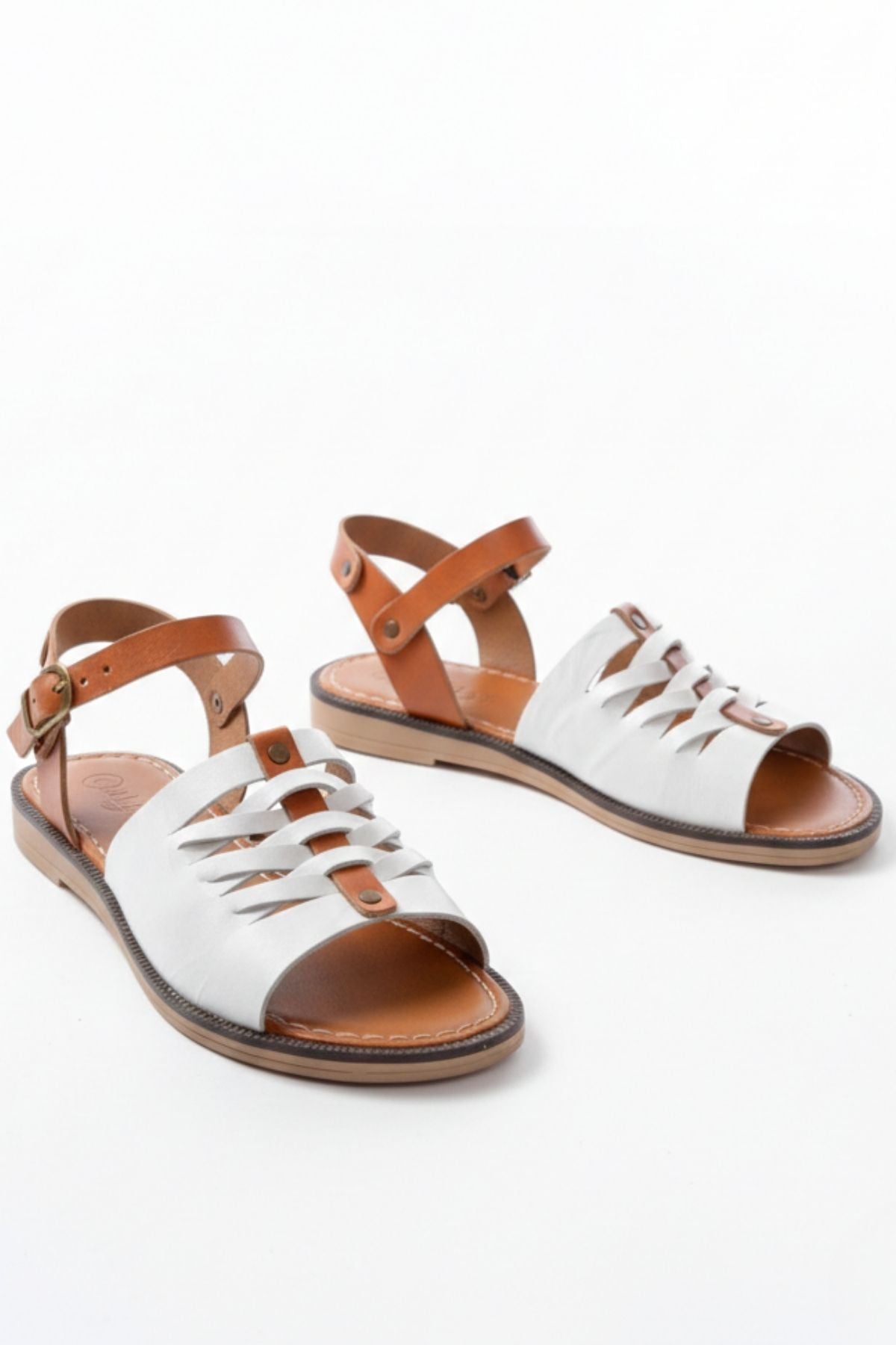 Cynikar Beyaz Hakiki Deri Kadın Sandalet