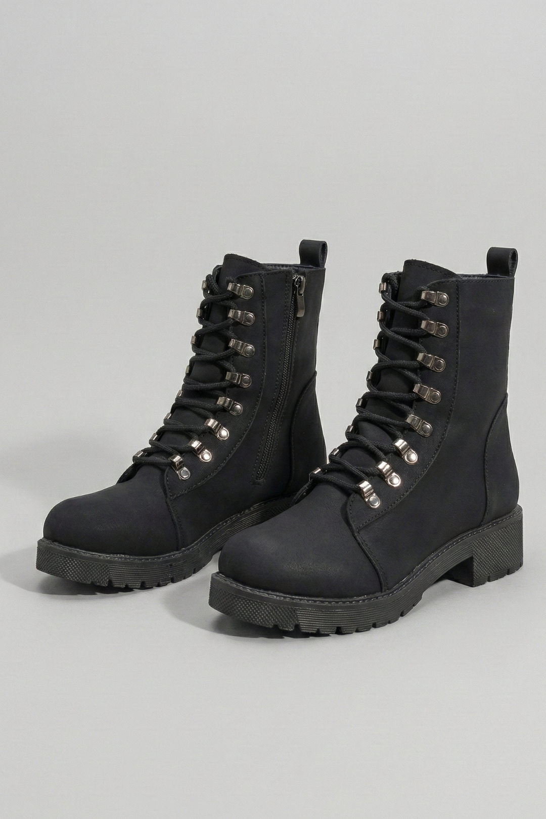 Eric Kadın Kalın Tabanlı Siyah Bot