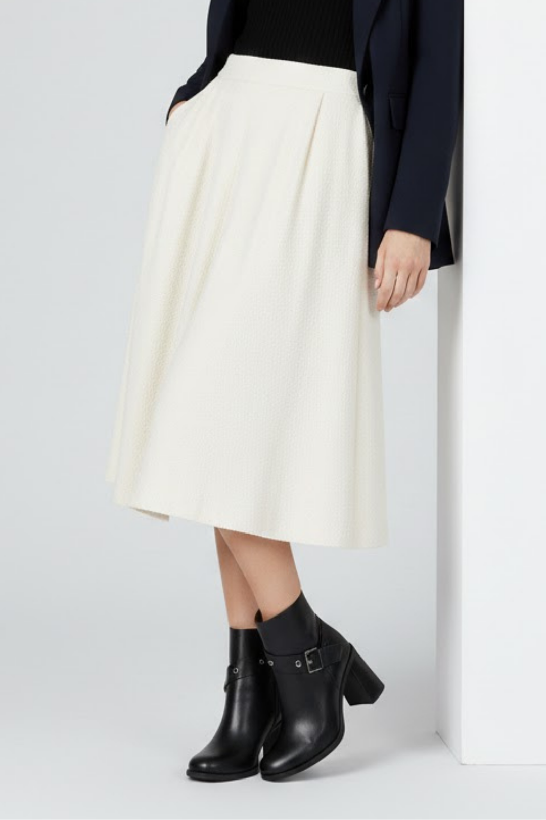 Potter Kadın Tokalı Kalın Topuklu Siyah Bot