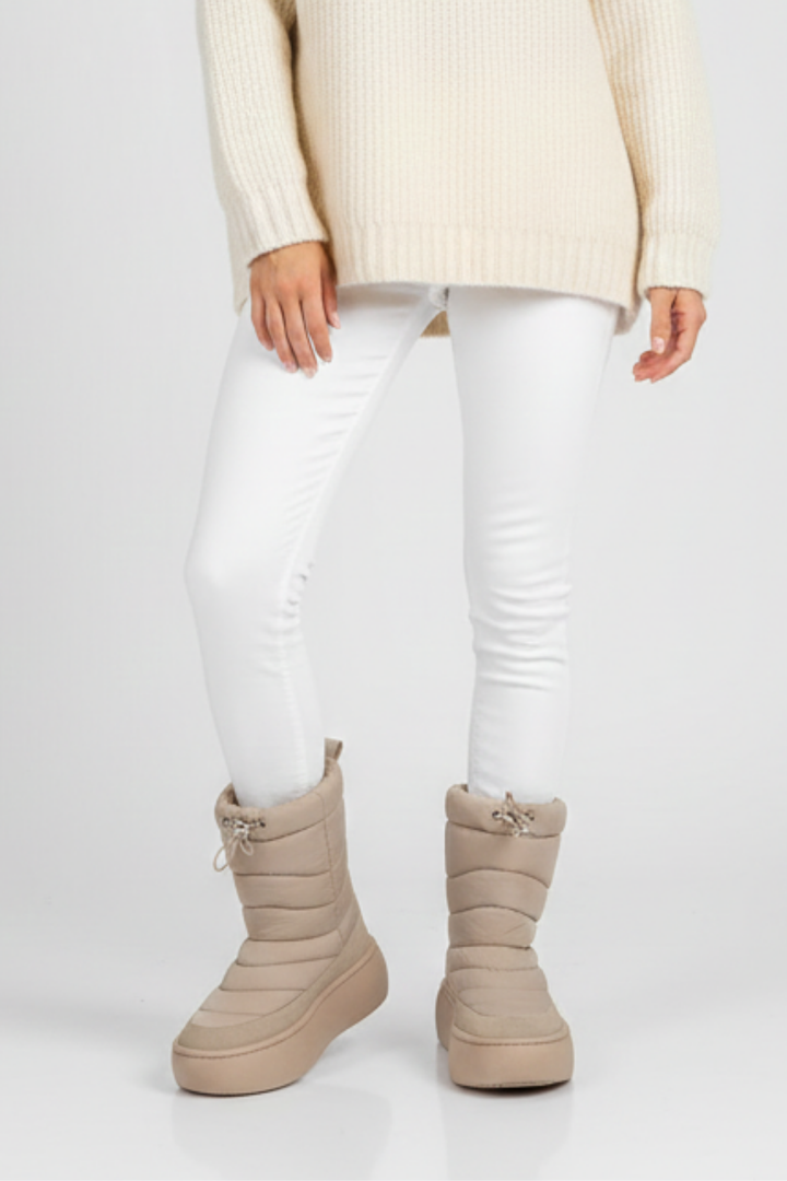 Petra Kadın Kalın Taban Paraşüt Kumaş Nut Kar Botu