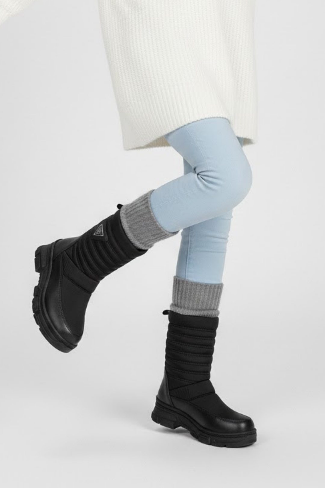 Levan Kadın Kalın Tabanlı Siyah Mat Kar Botu