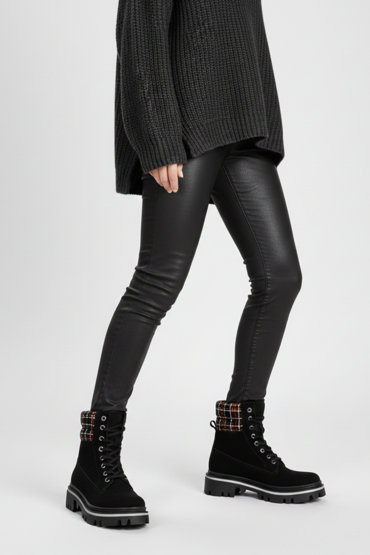 Desmod Kadın Kalın Tabanlı Siyah Bot