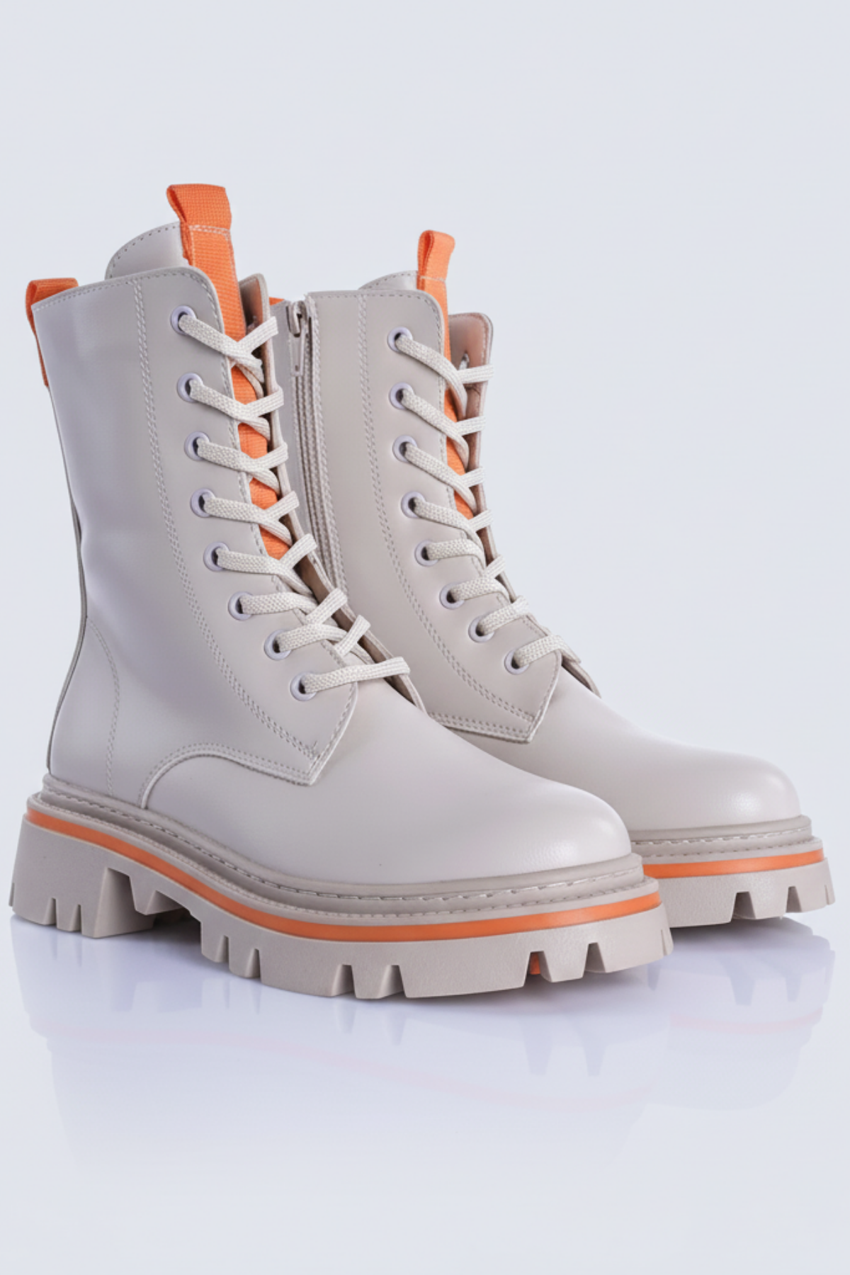 Orson Kadın Kalın Tabanlı Bej Bot