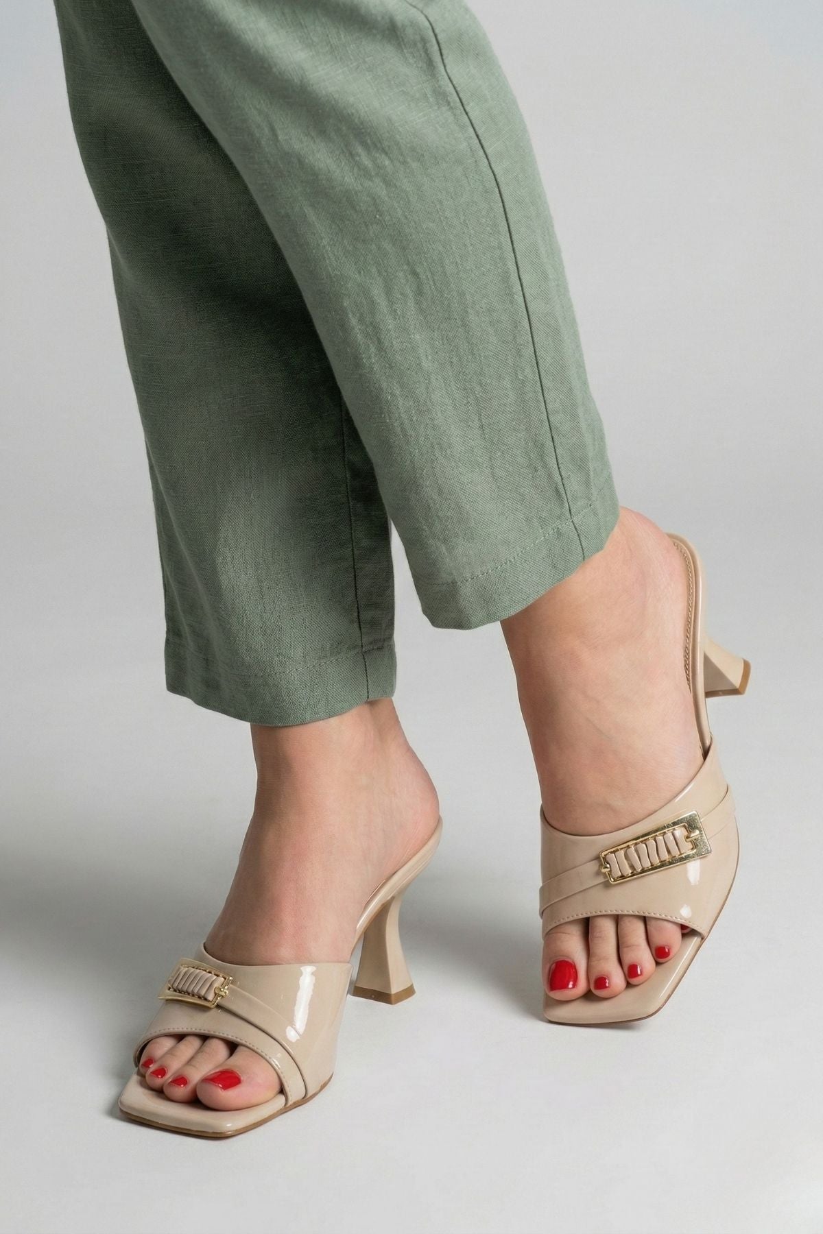 Sief Kadın Bej Rugan Topuklu Terlik