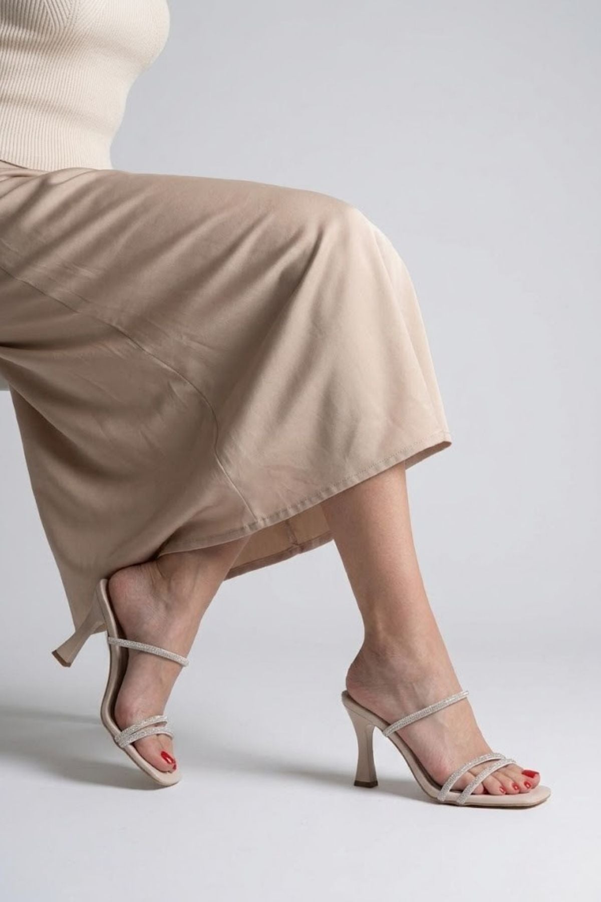 Alvina Kadın Bej Taş İşlemeli İnce Topuklu Abiye Ayakkabı