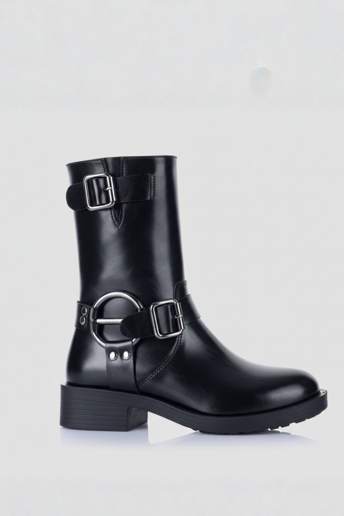 Cesha Kadın Toka Detaylı Fermuarlı Siyah Bot