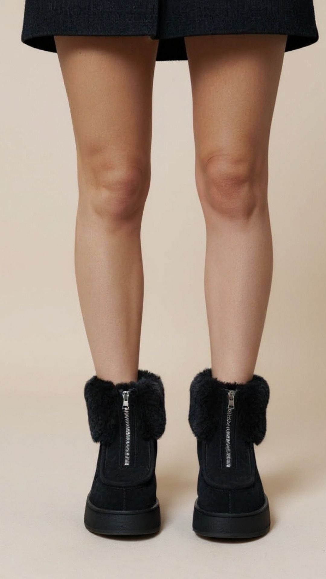 Zinya Kadın Siyah İçi Kürklü Önden Fermuarlı Süet Bot
