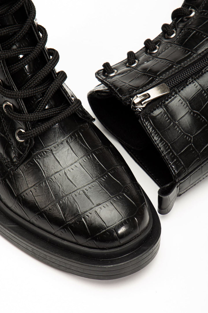 Payon Siyah Kroko Bağcıklı Fermuarlı Kadın Bot