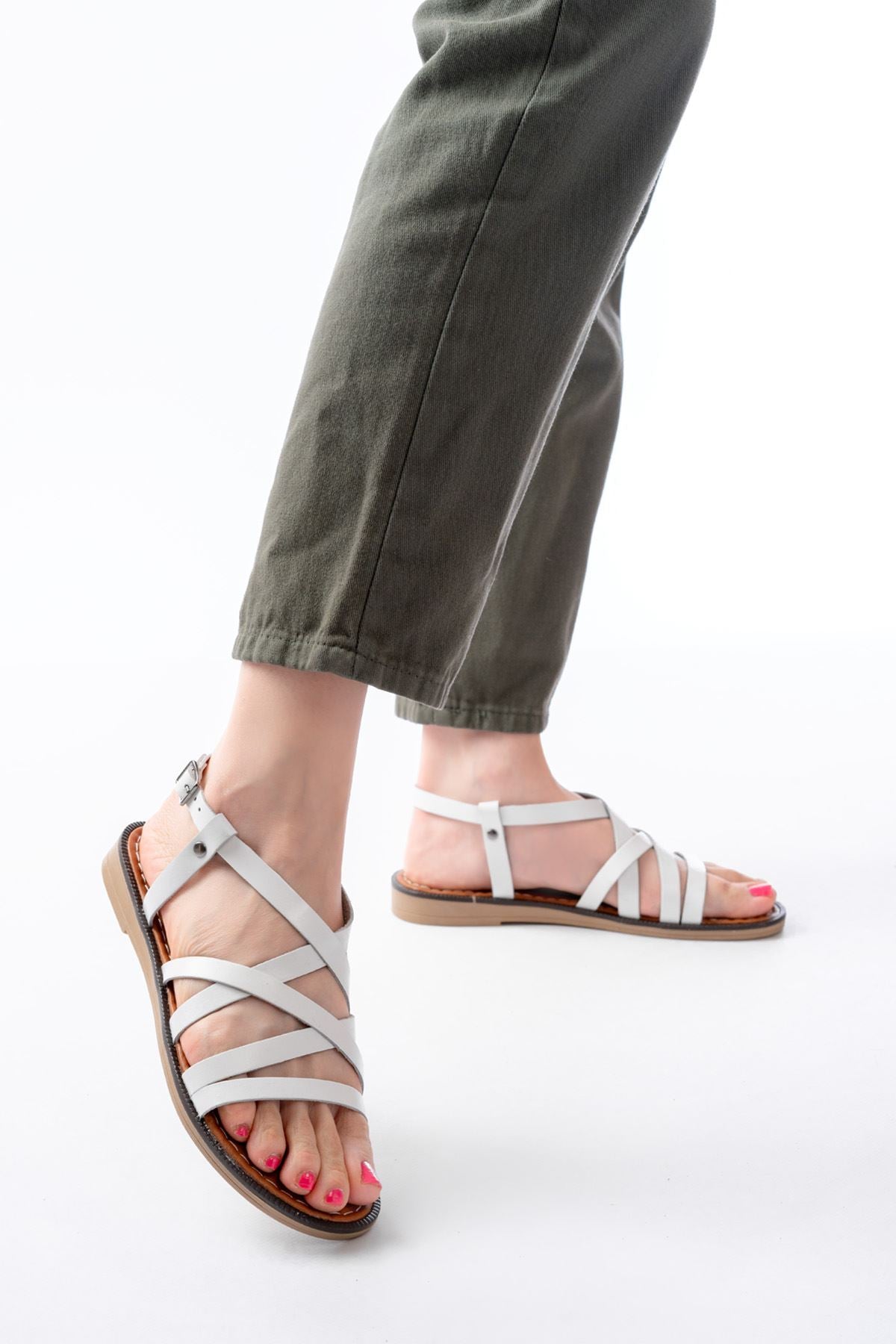 Cernia Beyaz Hakiki Deri Kadın Sandalet
