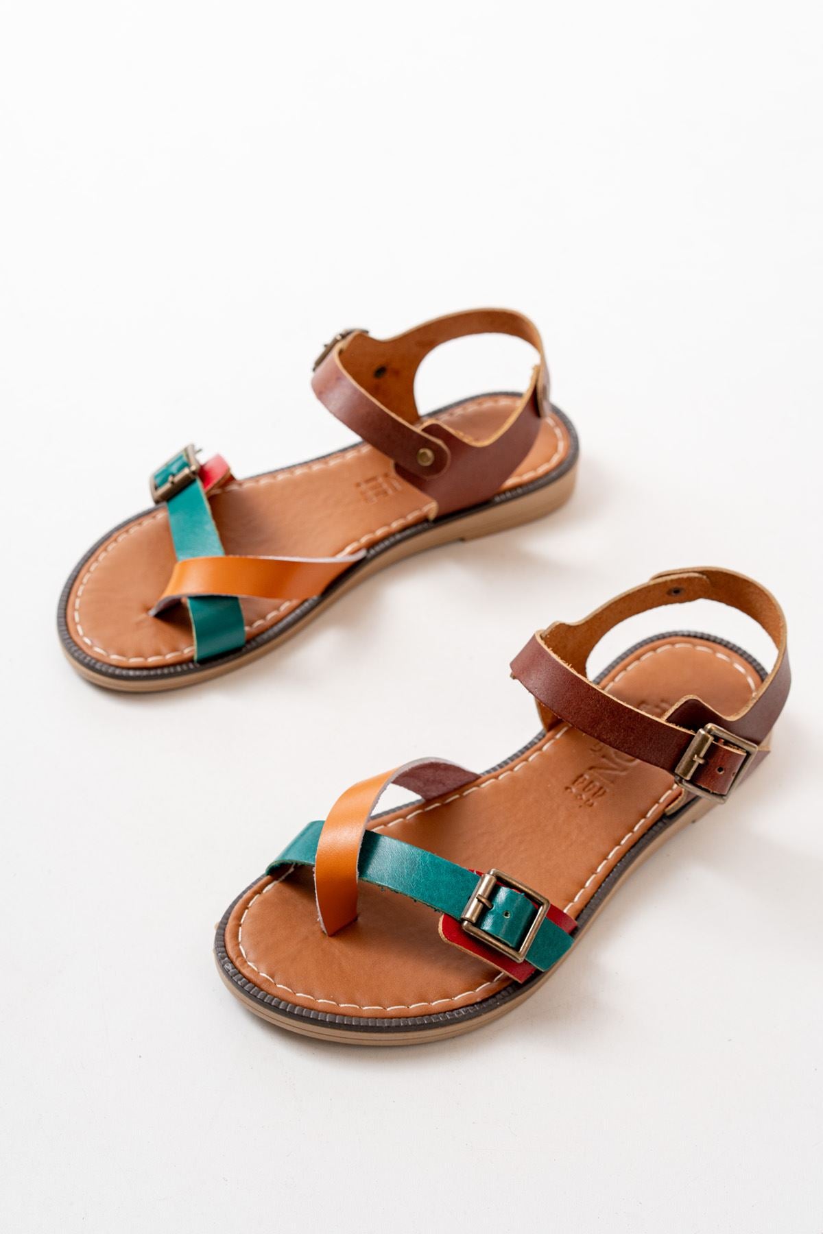 Akdurn Multi Hakiki Deri Kadın Sandalet