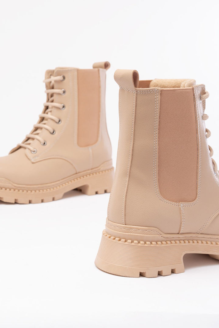 Hendy Bej Düz Topuklu Bağcıklı Lastikli Kadın Bot