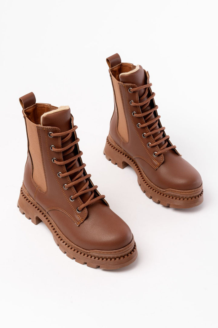 Hendy Taba Düz Topuklu Bağcıklı Lastikli Kadın Bot