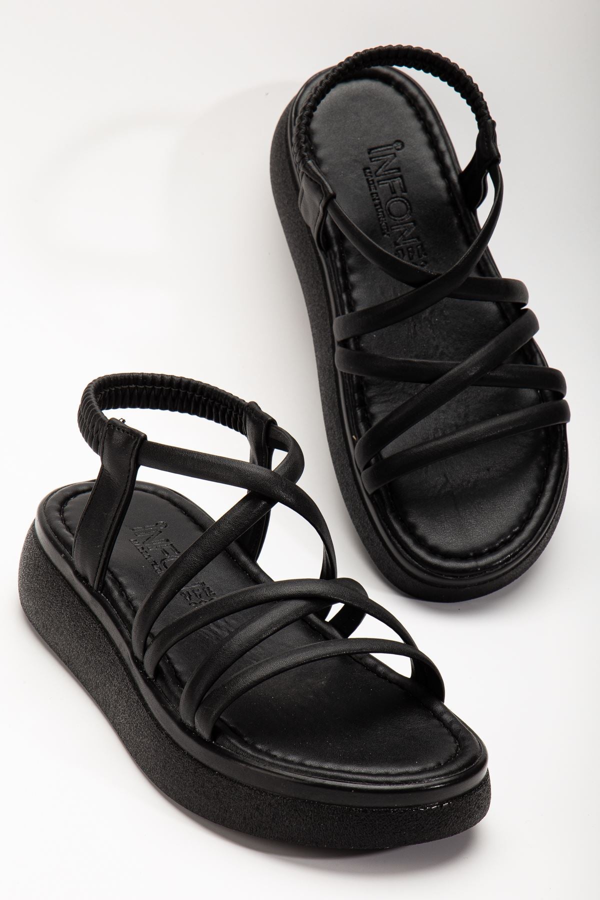 Benefi Siyah Dolgu Topuk Kadın Sandalet