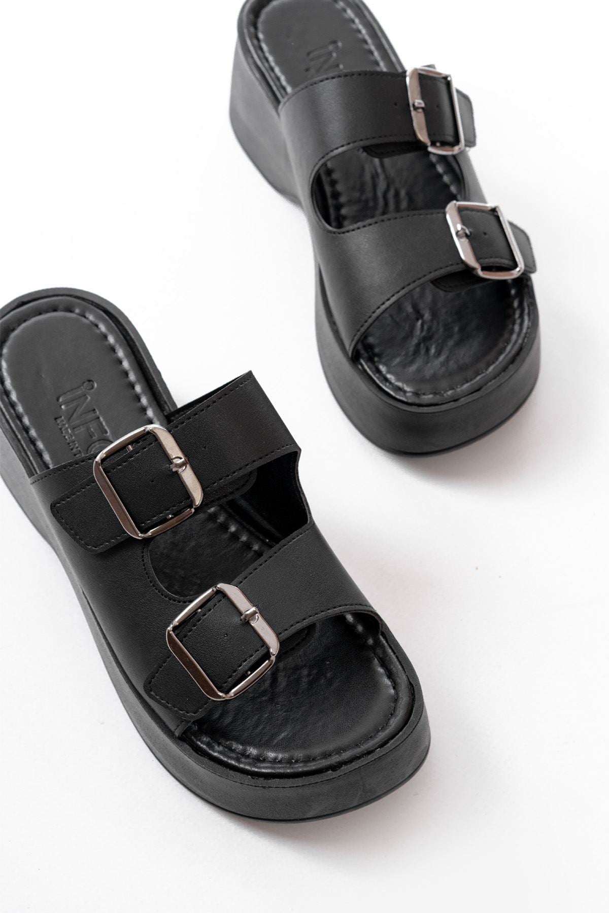 Nakvem Kadın Siyah Dolgu Topuk Terlik