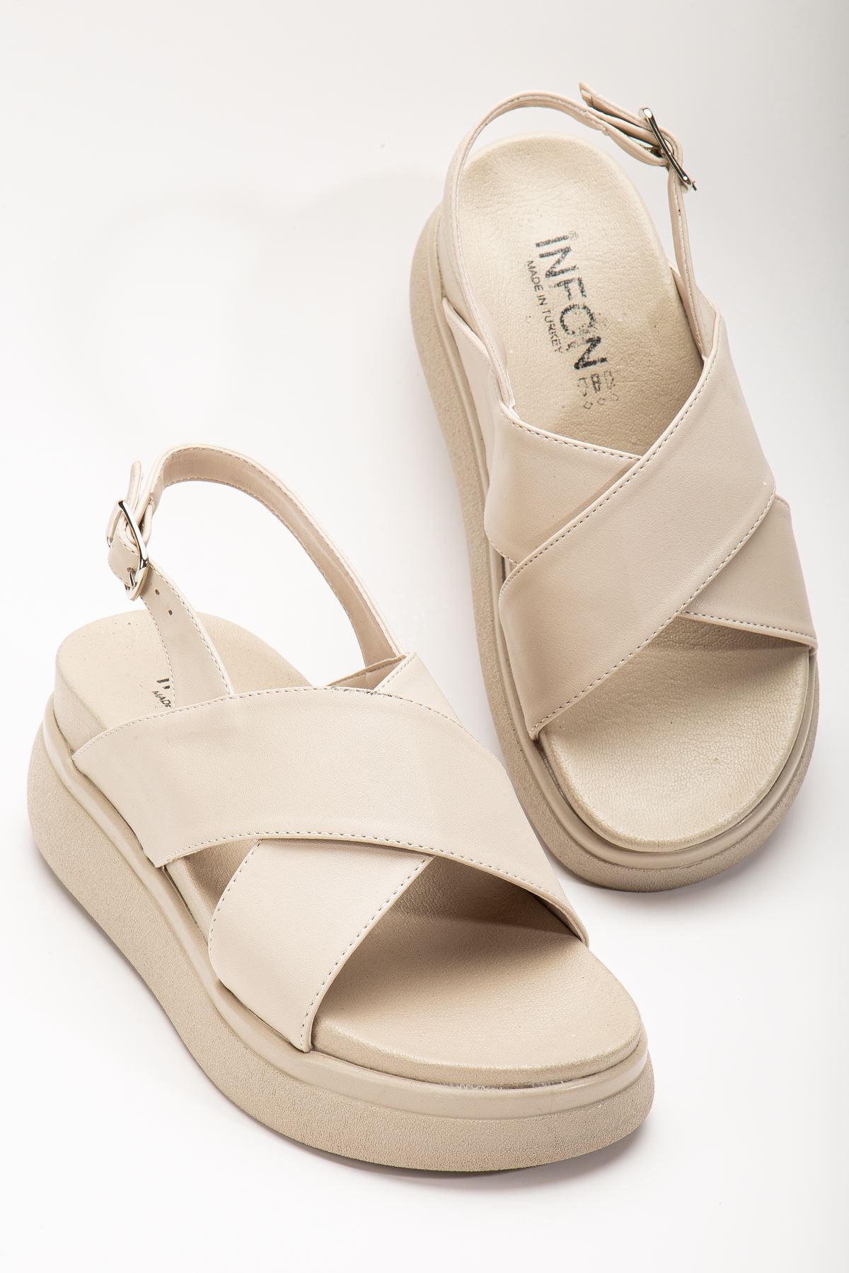 Kasfen Bej Dolgu Topuk Kadın Sandalet