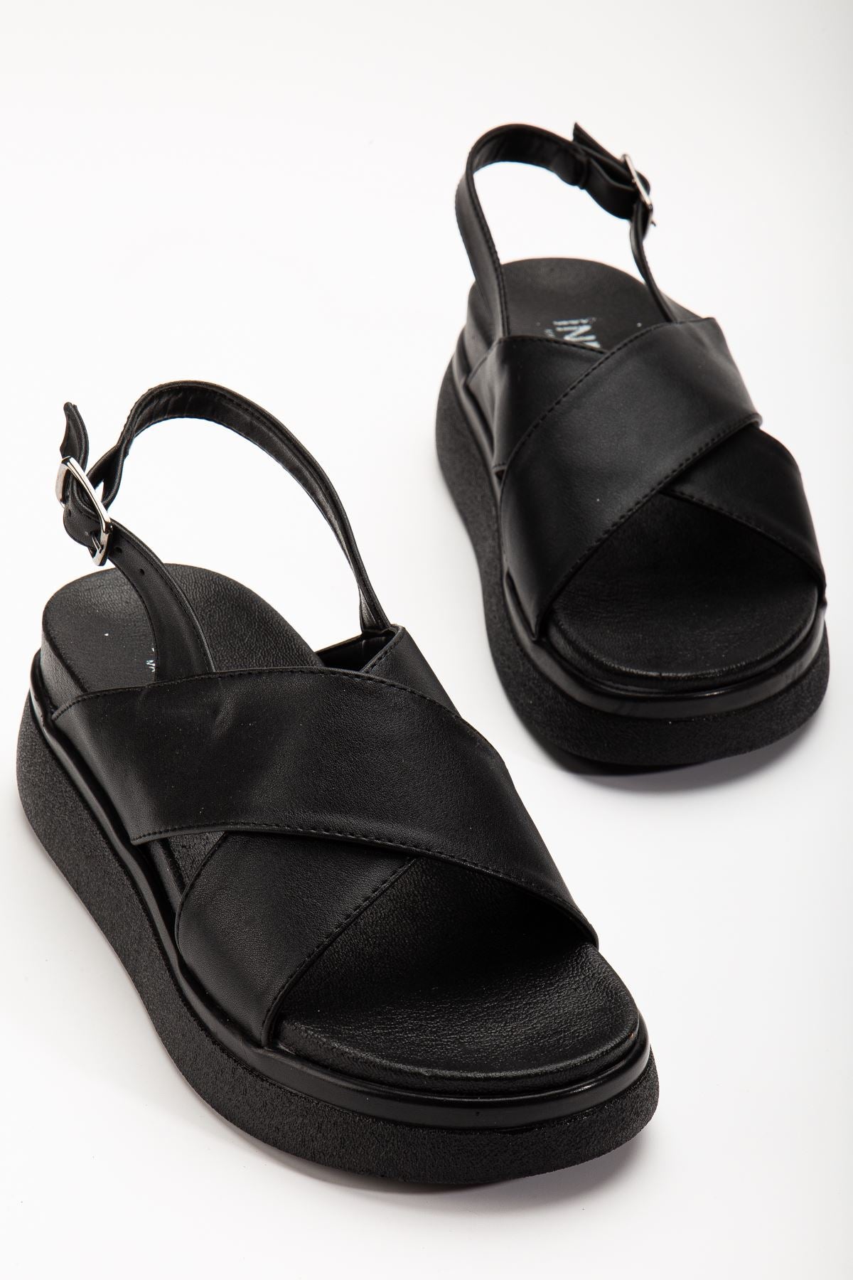 Kasfen Siyah Dolgu Topuk Kadın Sandalet