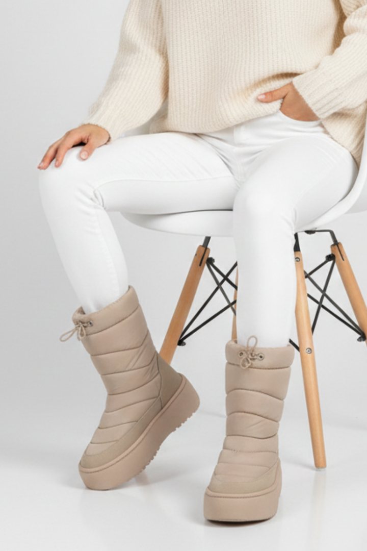 Petra Kadın Kalın Taban Paraşüt Kumaş Nut Kar Botu