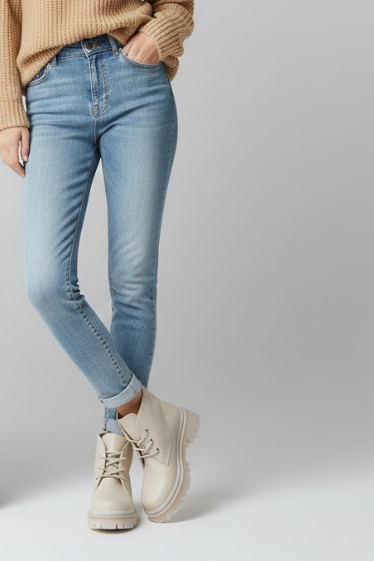 Fonsi Kadın Cilt Kalın Taban Bej Bot