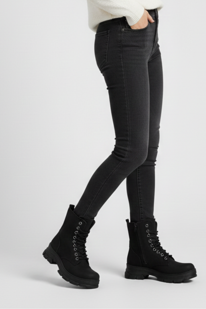 Morton Kadın Kalın Tabanlı Siyah Postal Bot