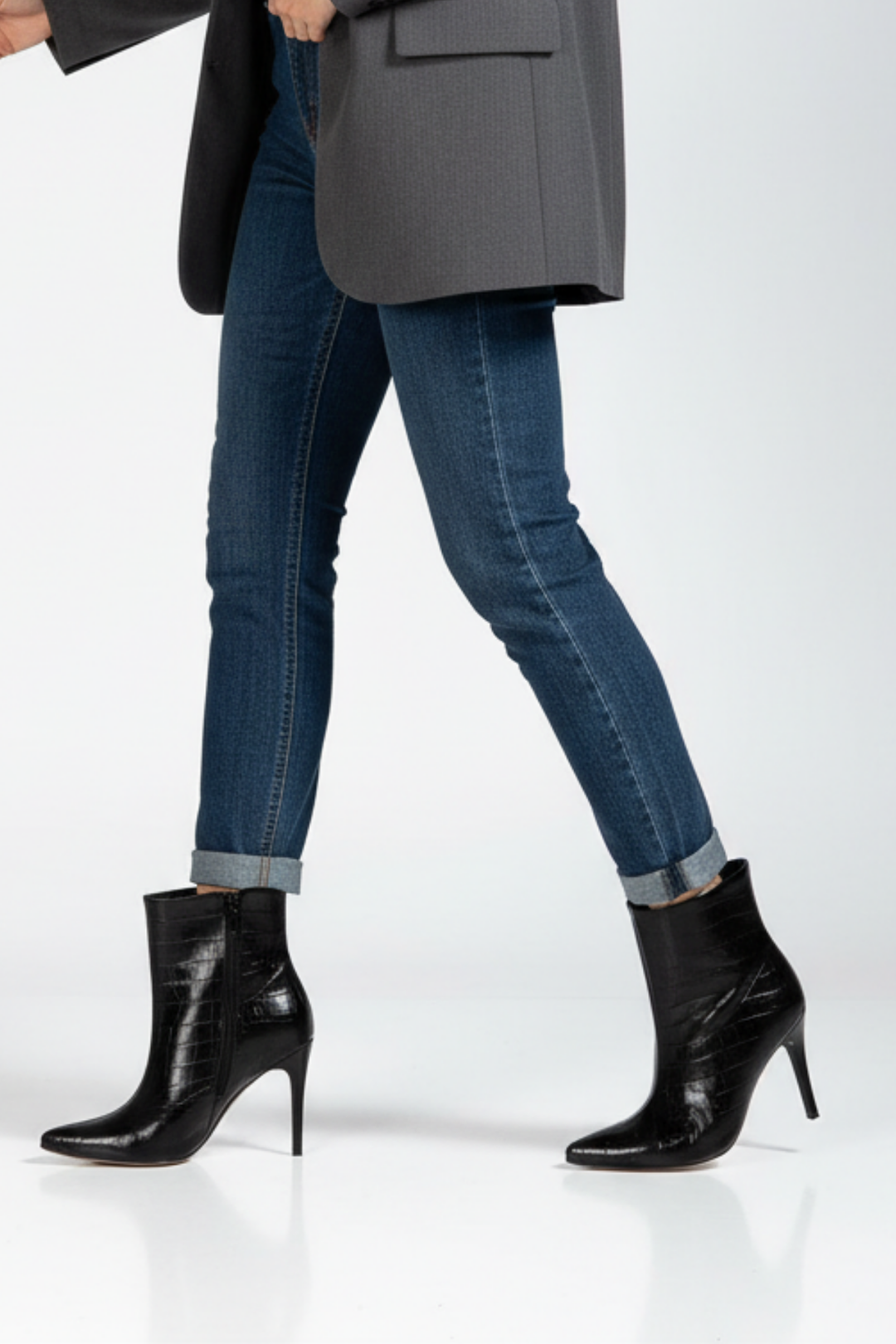 Mirelle Kadın Siyah Kroko Sivri Burun İnce Topuk Bot