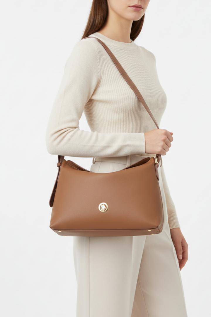 U.S. Polo Assn. Lakun Kadın Omuz Çantası US24632