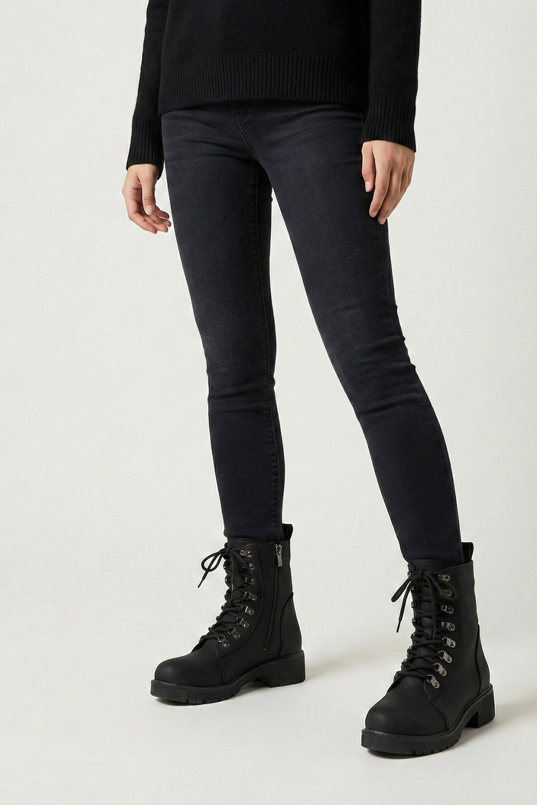 Eric Kadın Kalın Tabanlı Siyah Bot