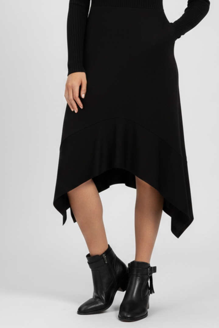 Norvel Hakiki Deri Toka Detaylı Kadın Siyah Bot