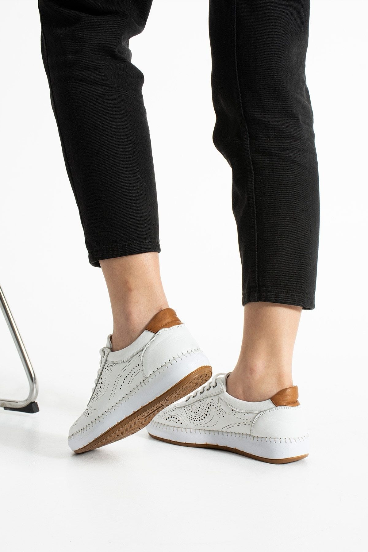 Ohen Kadın Hakiki Deri Beyaz Günlük Ayakkabı