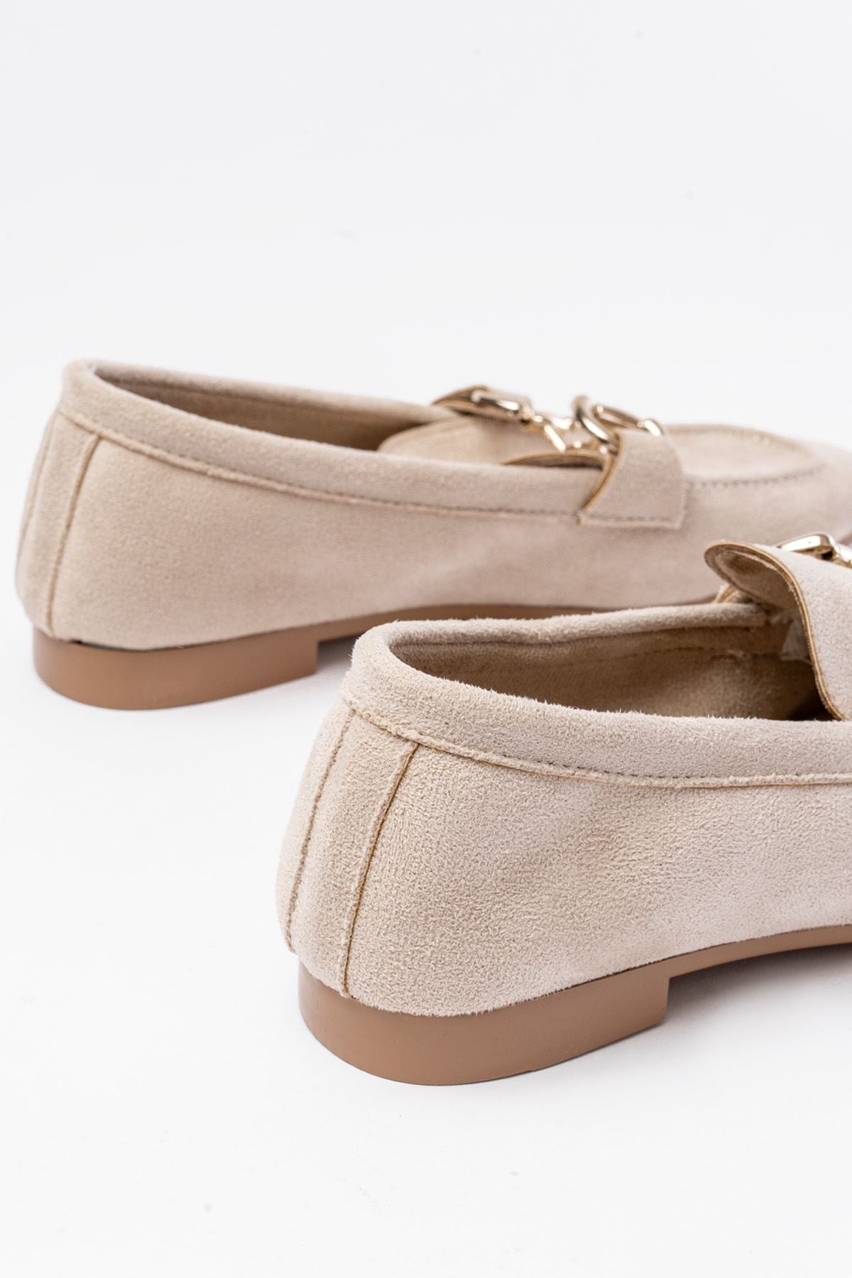 Dianas Bej Süet Toka Aksesuarlı Günlük Kadın Babet