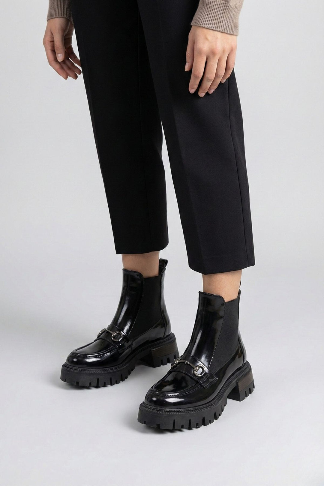 Mephen Kadın Bilekten Lastikli Rugan Siyah Bot