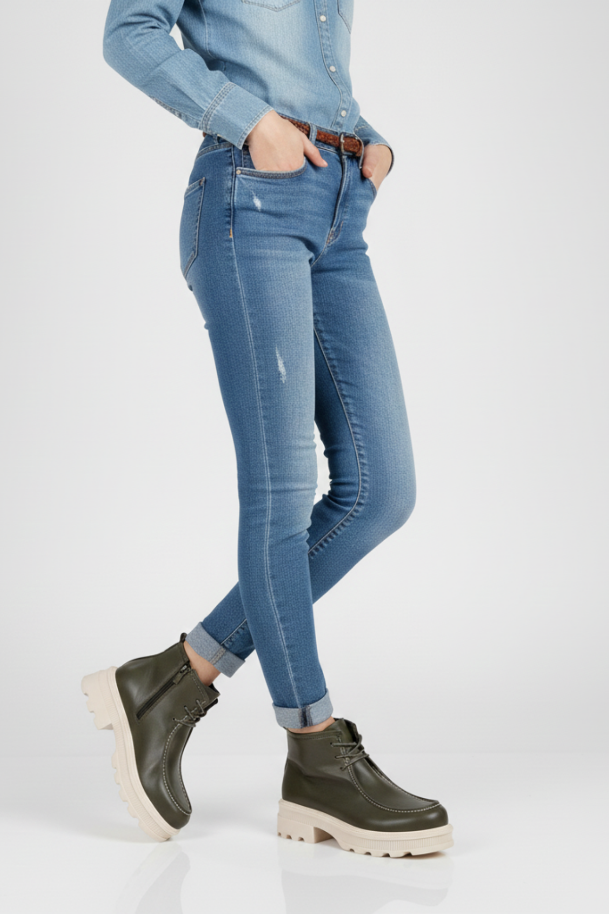 Juan Kadın Haki Bağcıklı Bot