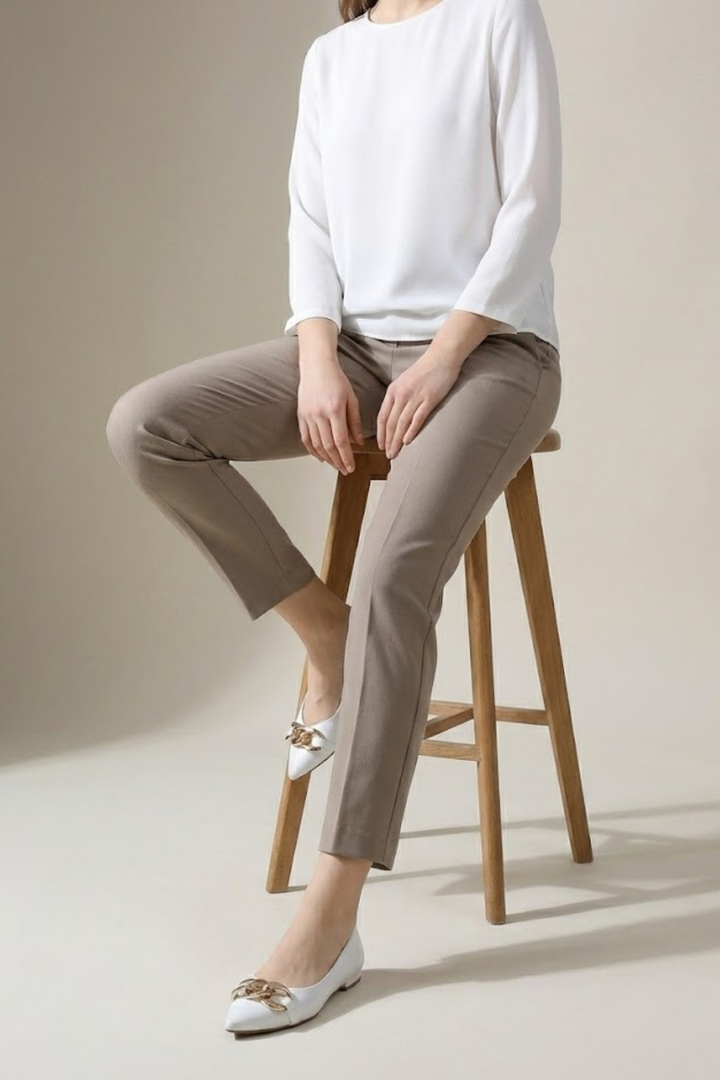 Popi Kadın Beyaz Zincir Detaylı Babet Ayakkabı