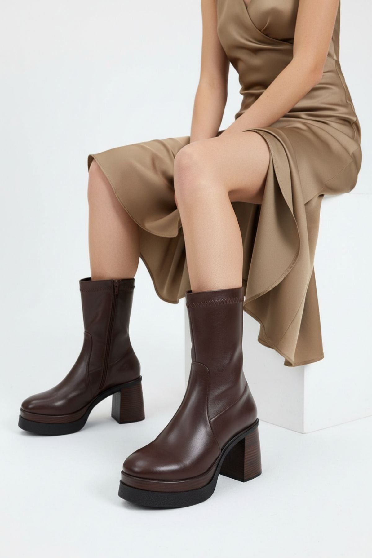 Hazen Kadın Topuklu Kahve Bot