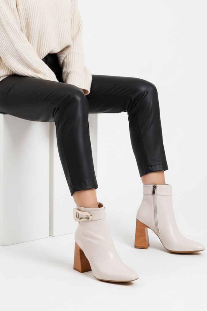 Baldur Kadın Bej Kalın Topuklu Bot