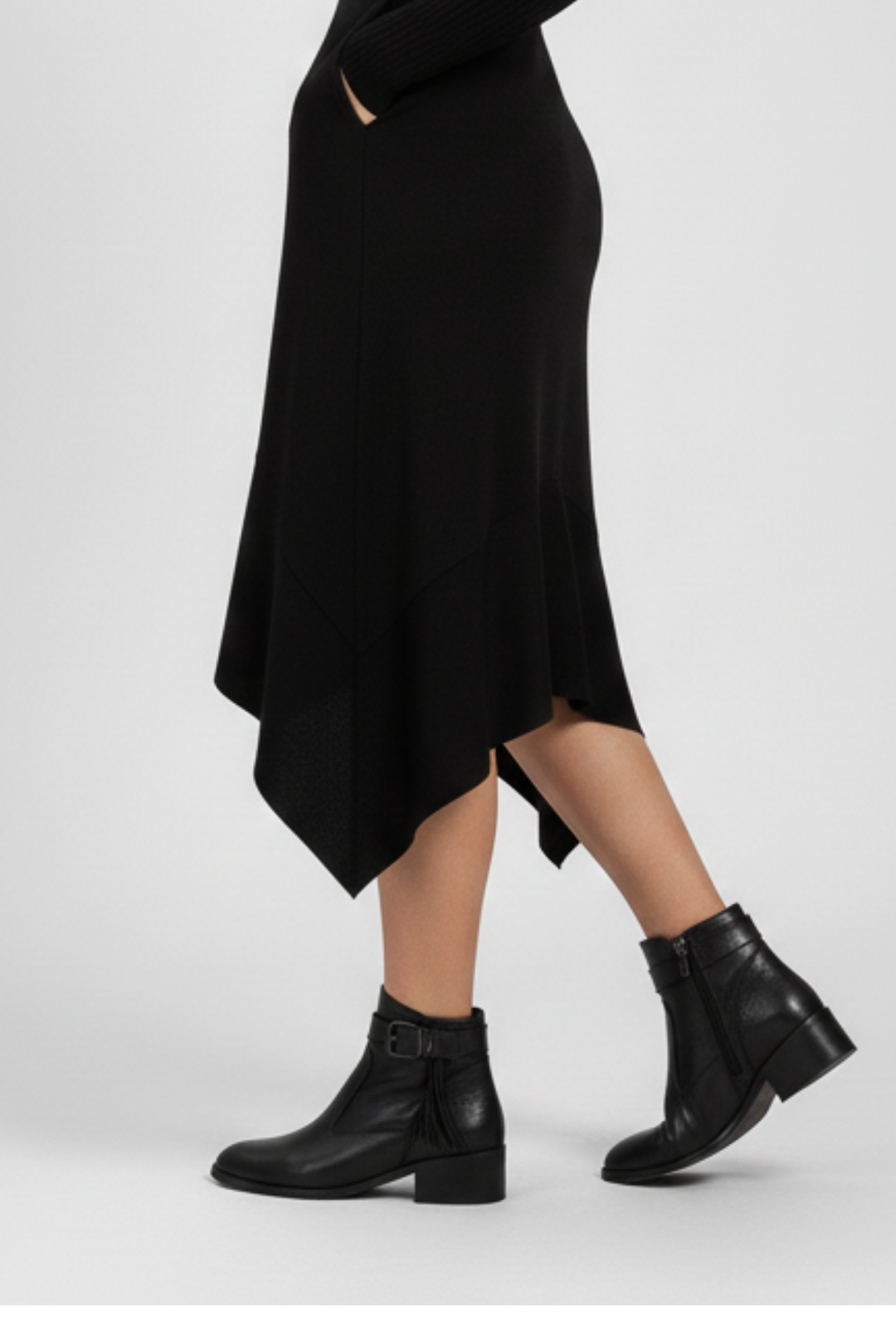 Norvel Hakiki Deri Toka Detaylı Kadın Siyah Bot