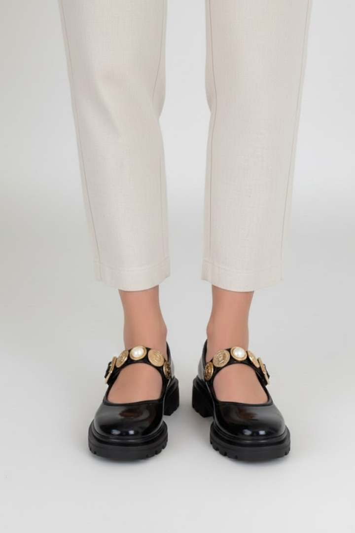 Okira Kadın Siyah Rugan Tokalı Oxford Ayakkabı