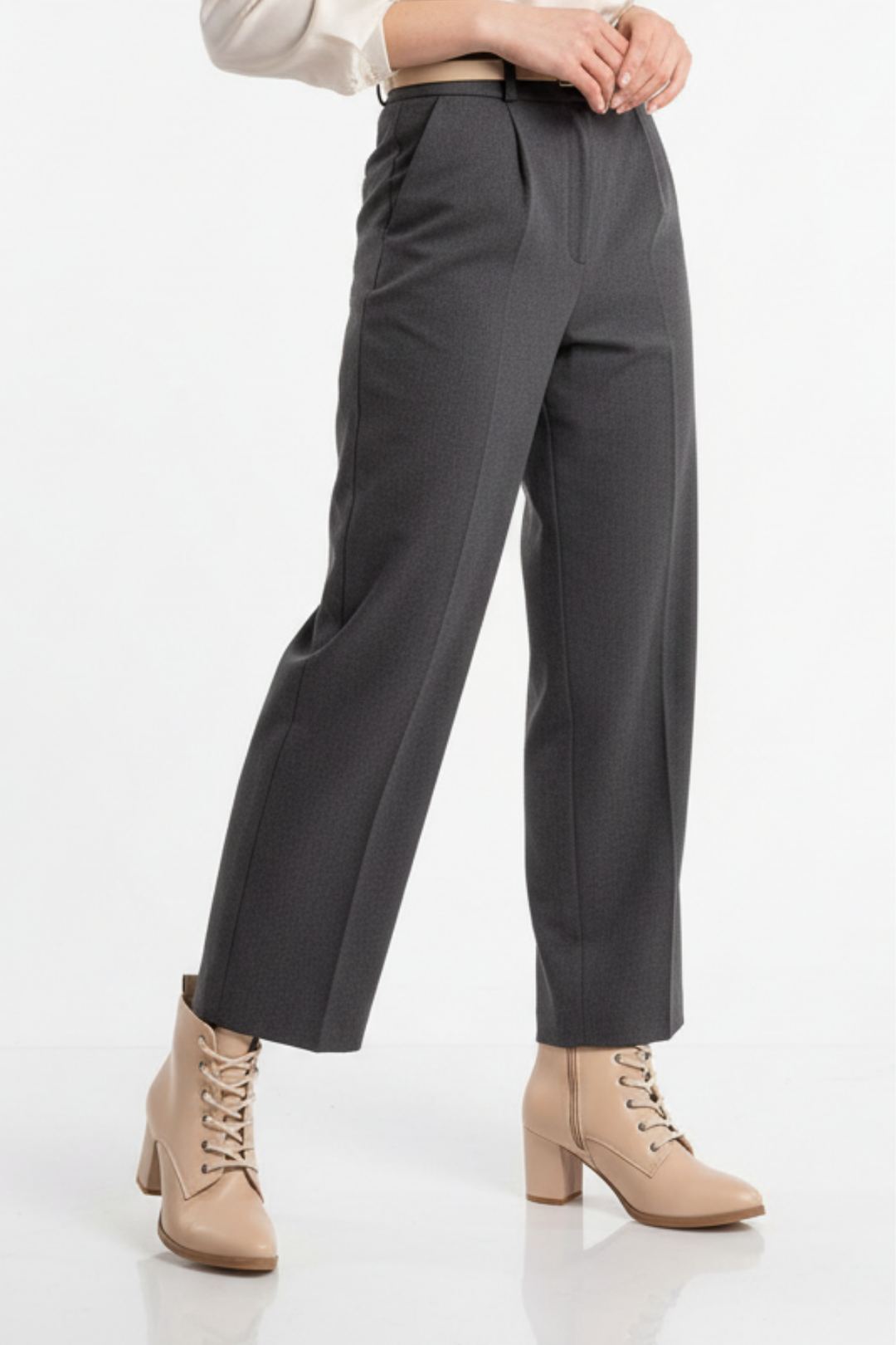 Cent Kadın Bağcık Detaylı Topuklu Nut Bot