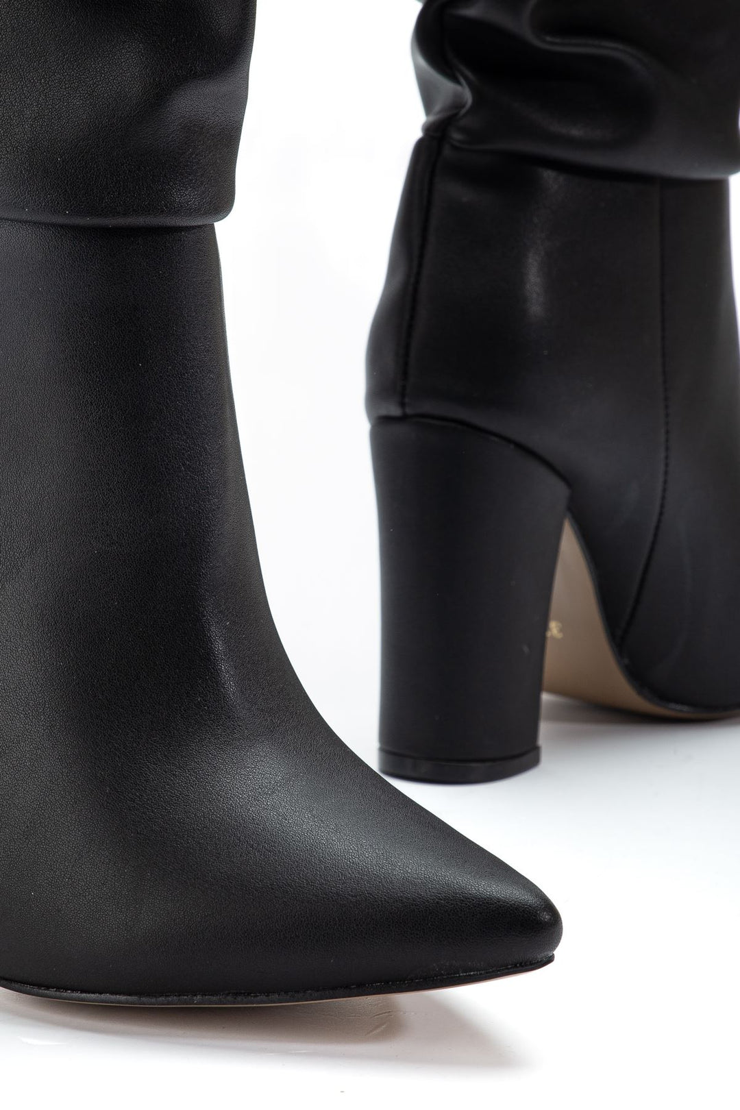 Jarnes Kadın Siyah Körüklü Kalın Topuklu Çizme