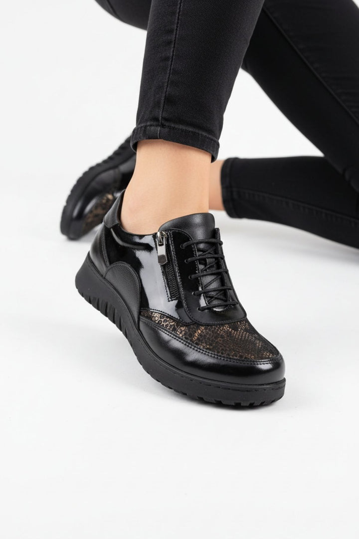 Gamsu Kadın Hakiki Deri Rugan Siyah Günlük Ayakkabı