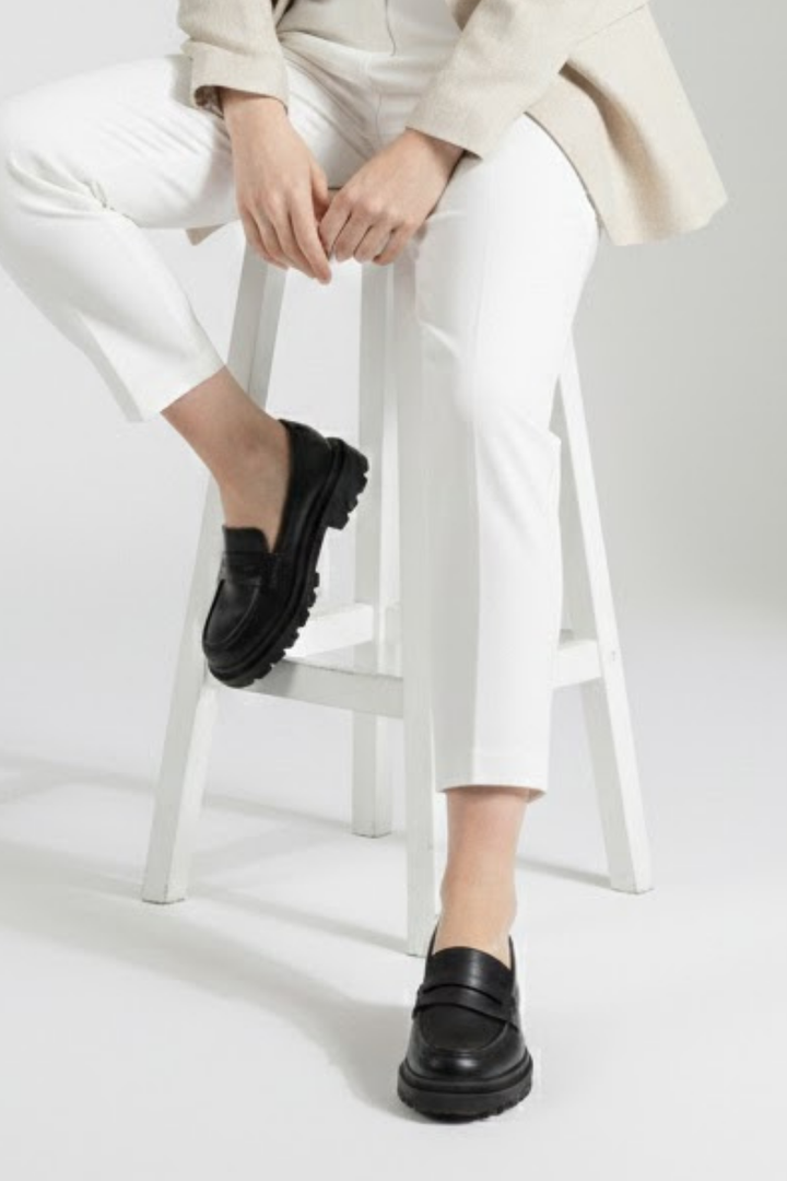 Narli Kadın Siyah Kalın Tabanlı Oxford Ayakkabı