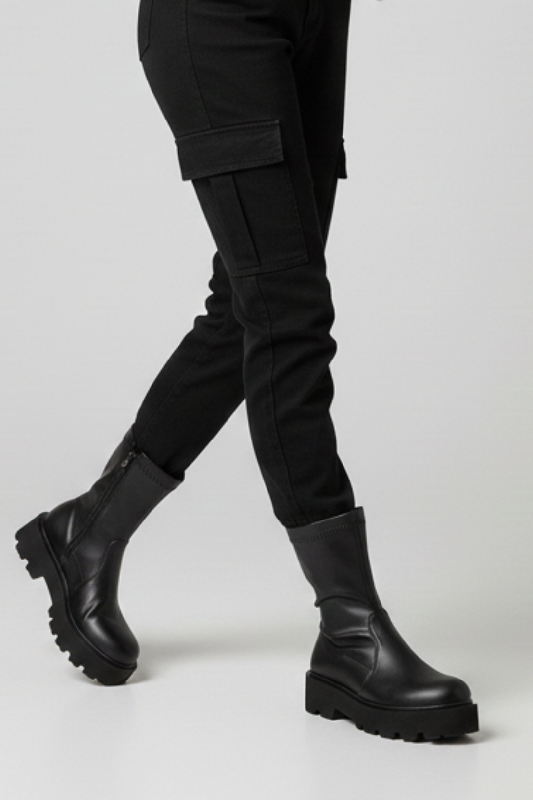 Volim Kadın Kalın Tabanlı Siyah Bot