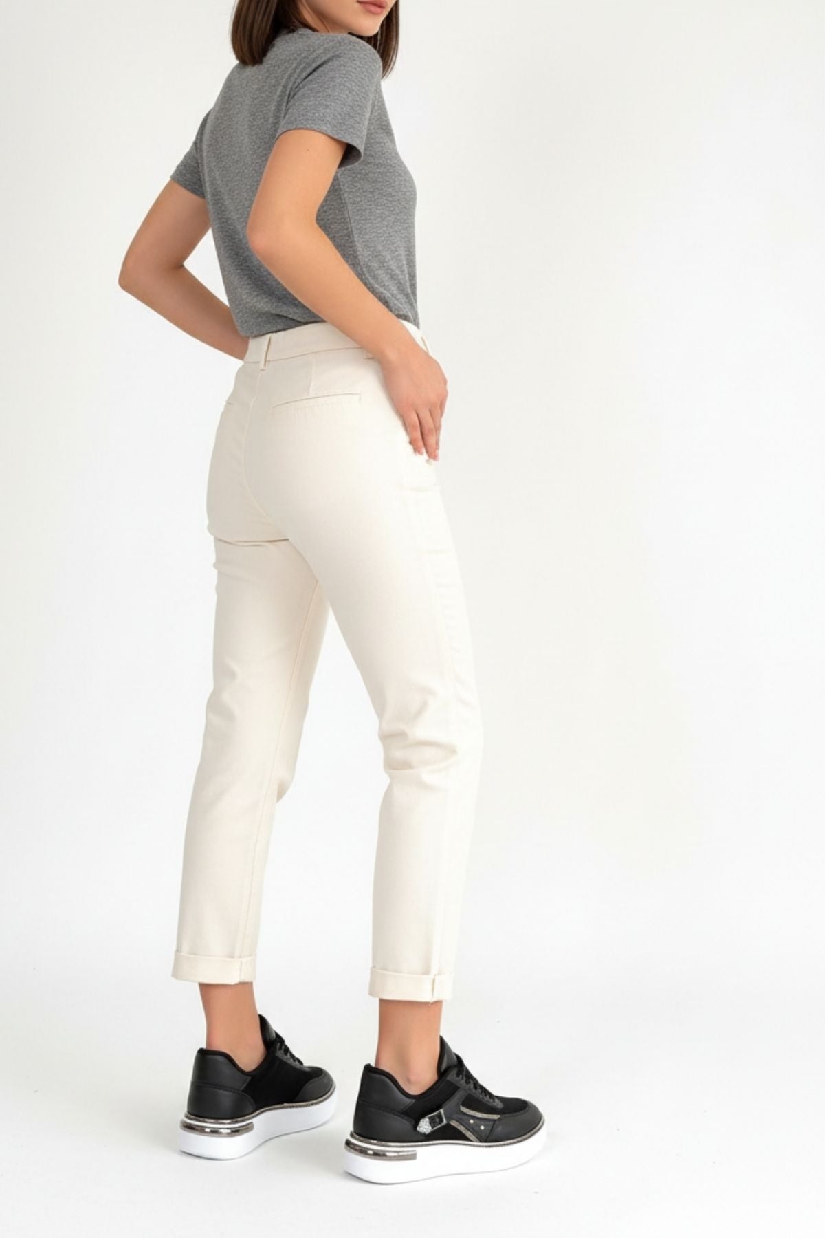 Junda Kadın Siyah Bağcıklı Spor Ayakkabı