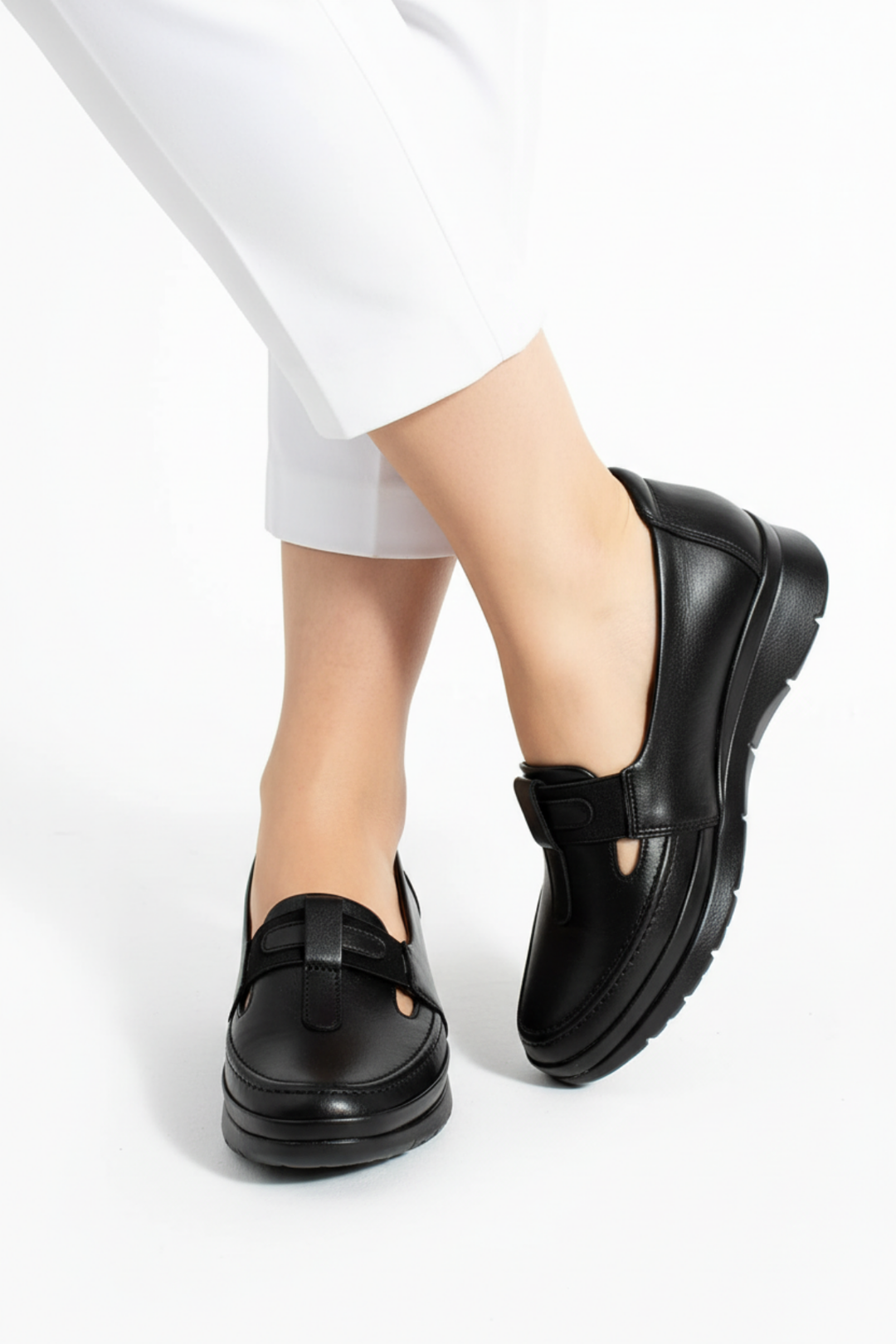 Adey Kadın Hakiki Deri Siyah Günlük Ayakkabı