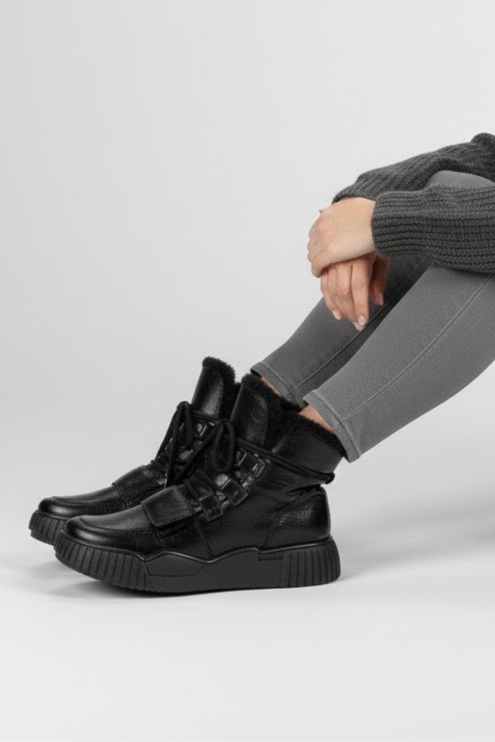 Zacun Kadın Kürklü Siyah Bot