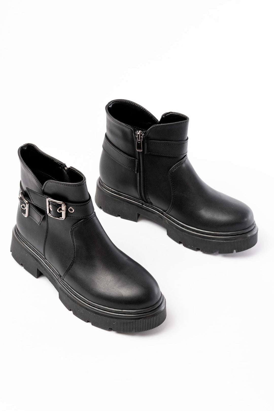 Herbin Siyah Toka Aksesuarlı Fermuarlı Kadın Bot