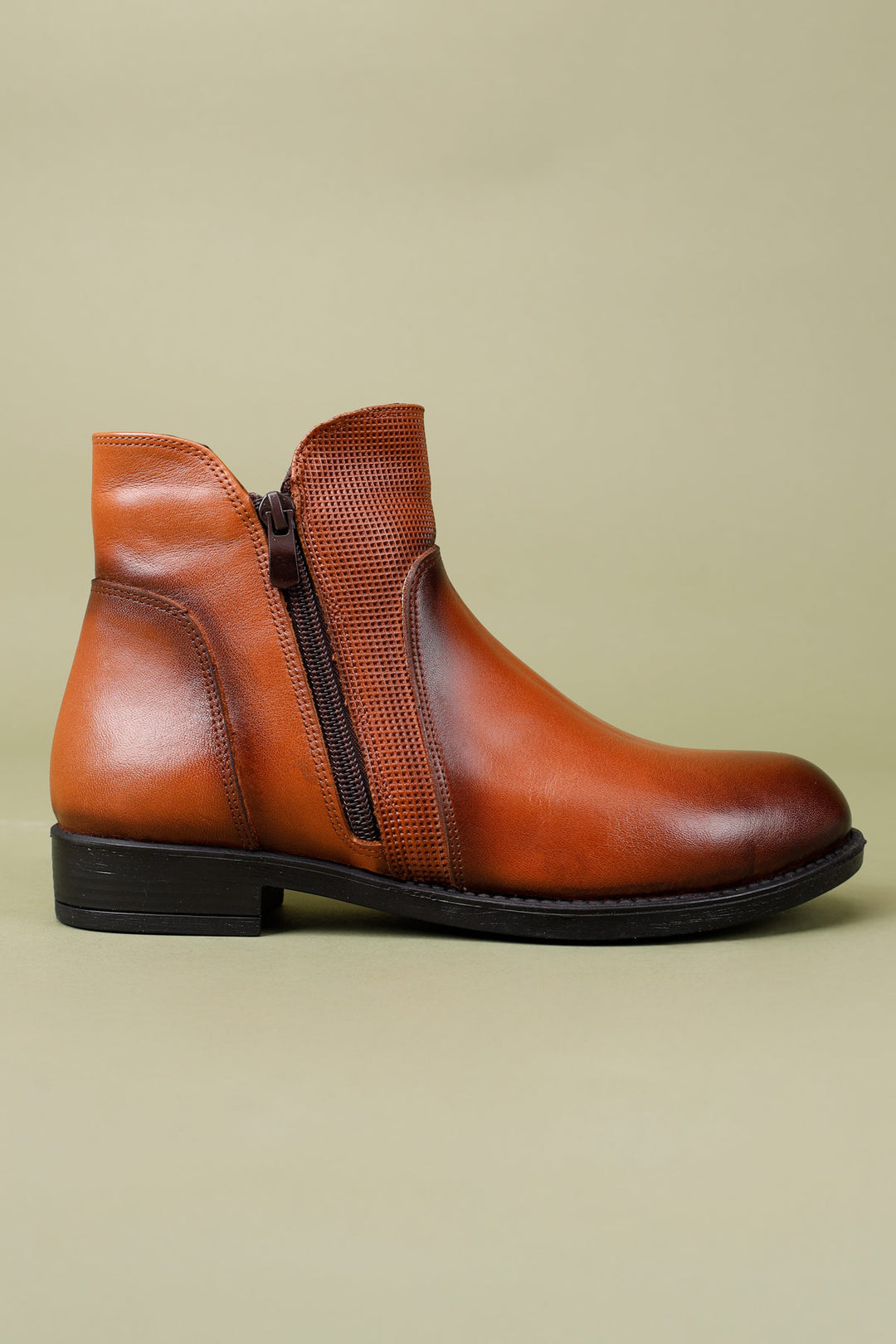 Rendo Kadın Hakiki Deri Çift Fermuarlı Taba Bot