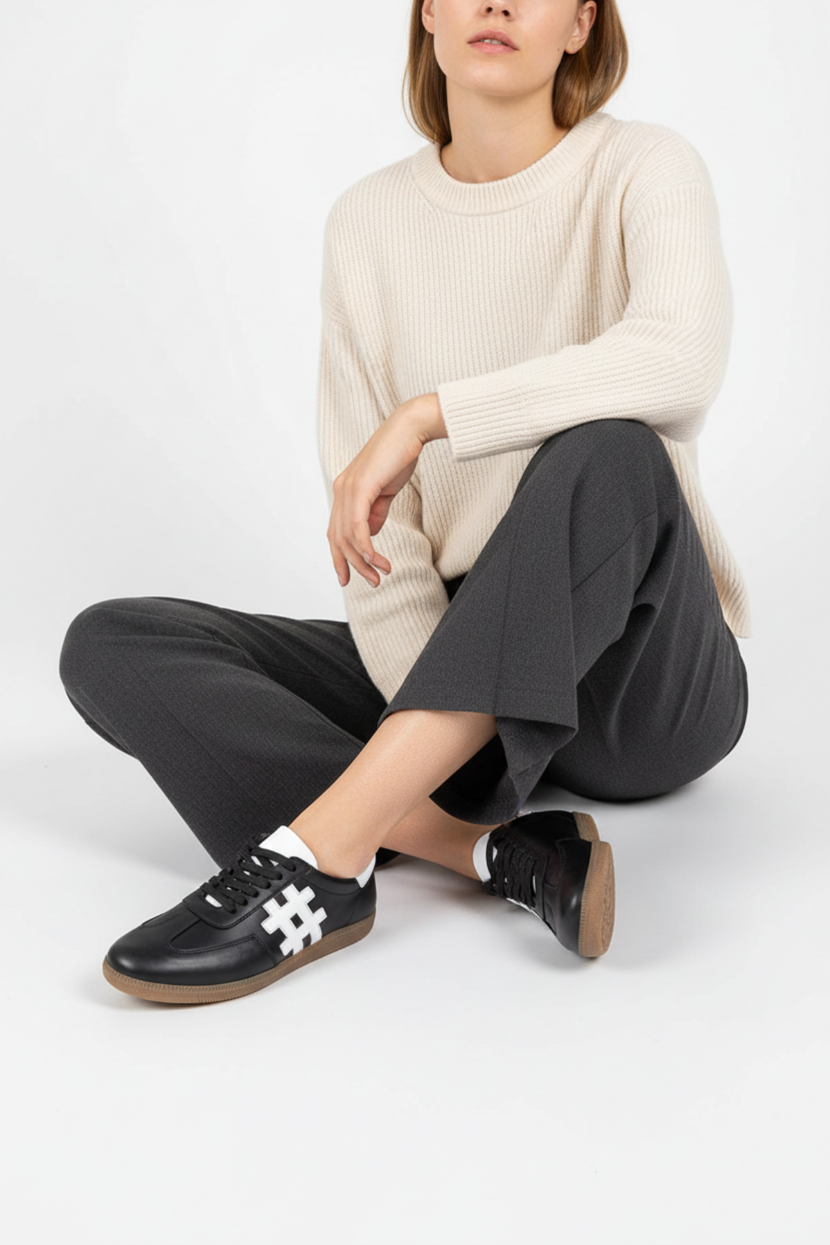 Maddo Kadın Hakiki Deri Siyah Beyaz Spor Ayakkabı